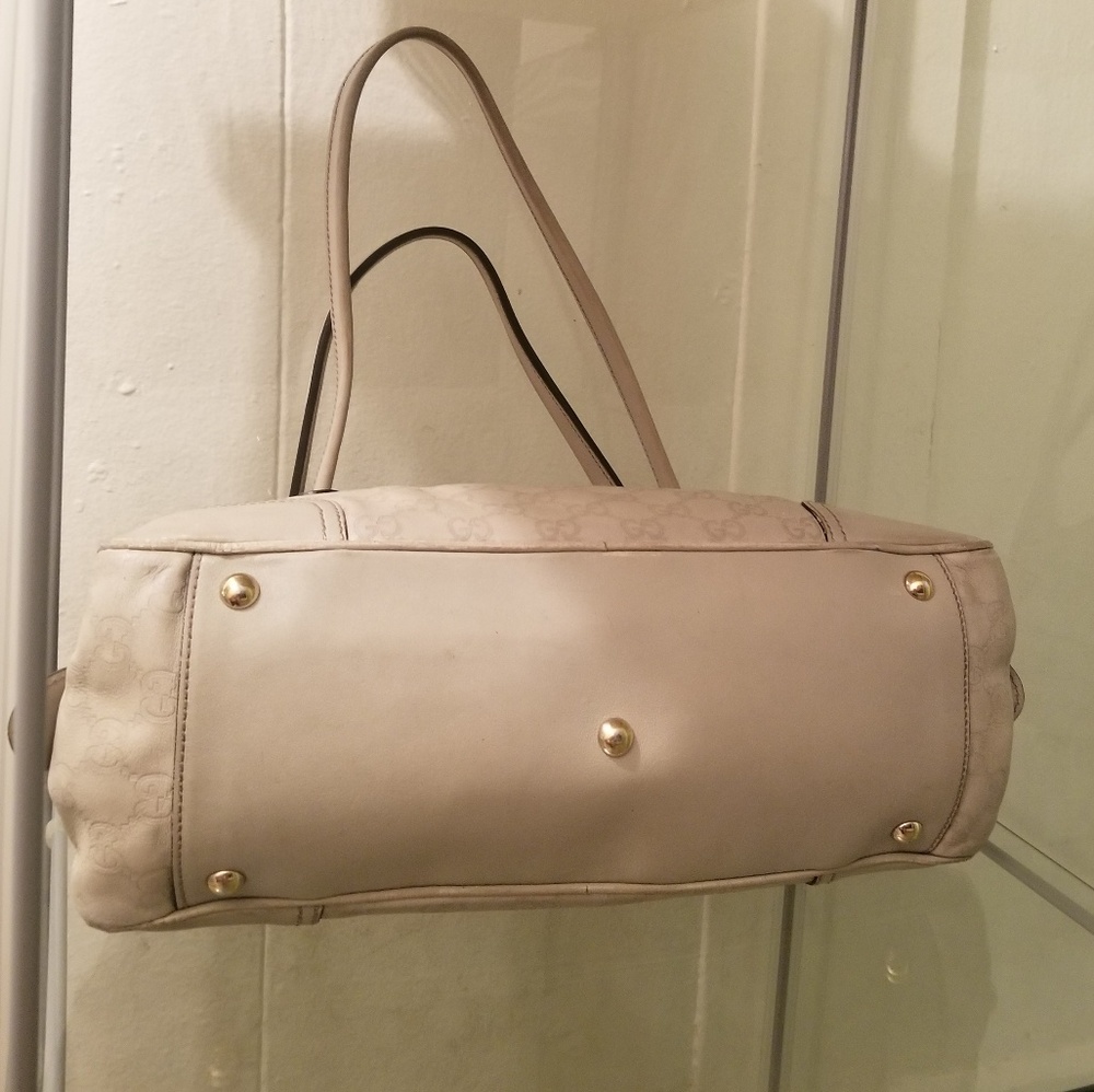 Authentic Gucci Bag - Picture 3 of 8